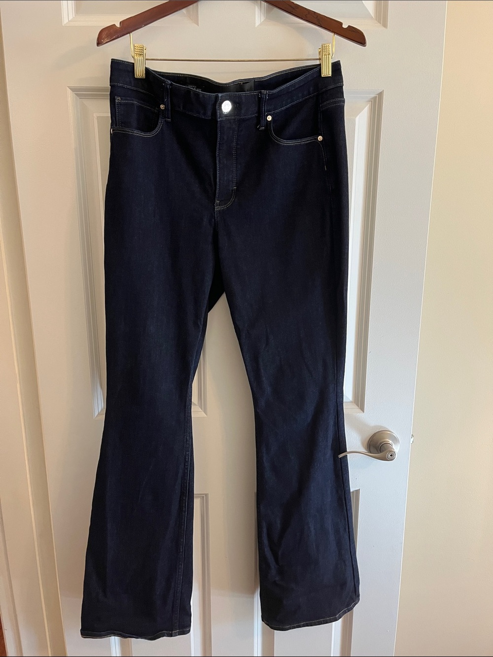 White House Black Market Dark Blue Skinny Flare Sculpt Jeans
